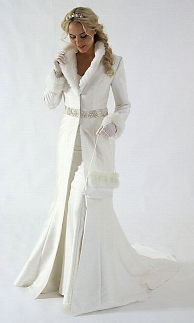 Top 10 Winter wedding dress for fashion savvy brides