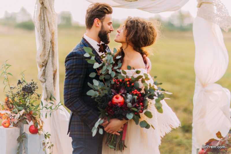 Traditional-Vs-Modern-Weddings