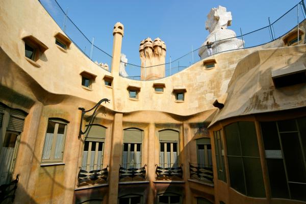 gaudi-la-pedrera-barcelona-spain-mathew-lodge