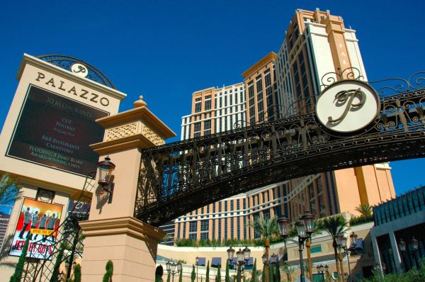 palazzodayfront