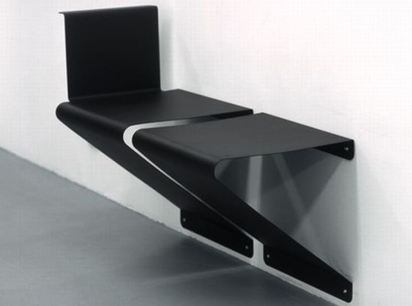 Furniture climbs the wall in space harmony