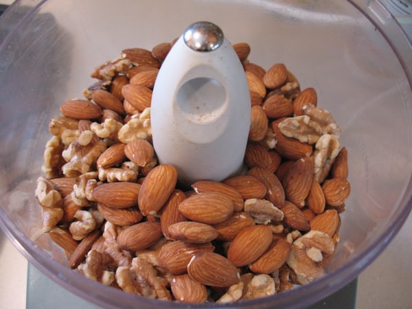 roasted_almonds_and_walnuts - Dr Prem