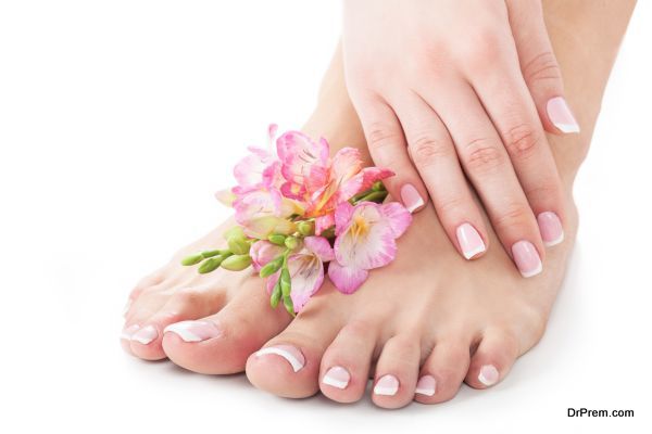 Caring-your-toenails
