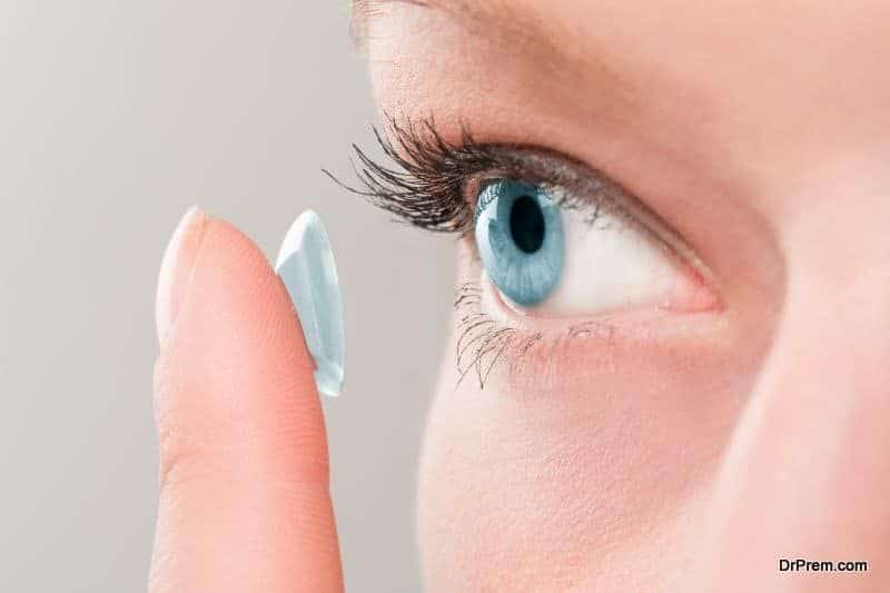 contact lense designed especially for diabetics