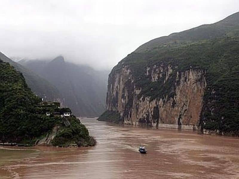 Three Gorges reservoir to result in the displacement