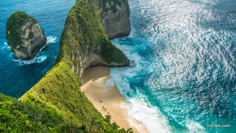 Rising sea may swallow many Indonesian islands