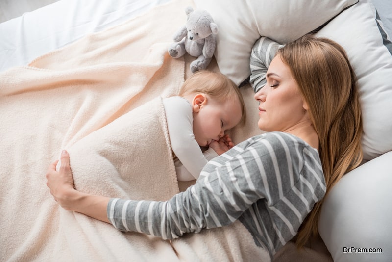 help your baby develop sleep patterns