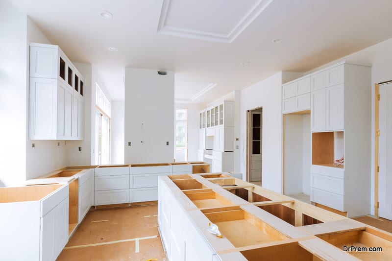save money while remodeling your kitchen