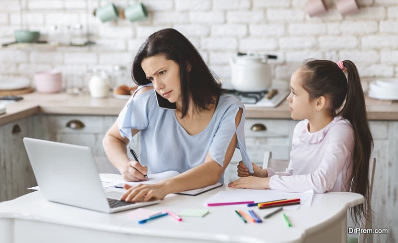 coordinate your busy schedule with that of your child