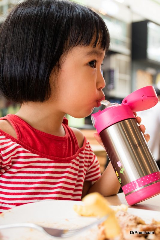 Thermos Foogo Straw Bottle Review: a Durable Water Bottle for Toddlers