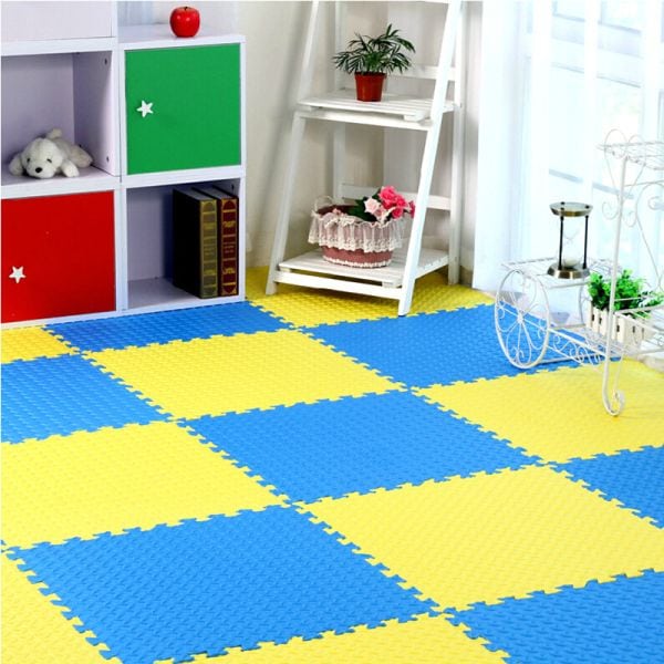 Puzzle floors for the kids room