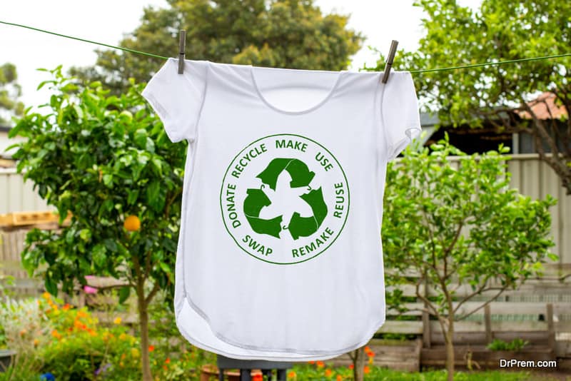 eco clothes recycle icon sustainable fashion concept