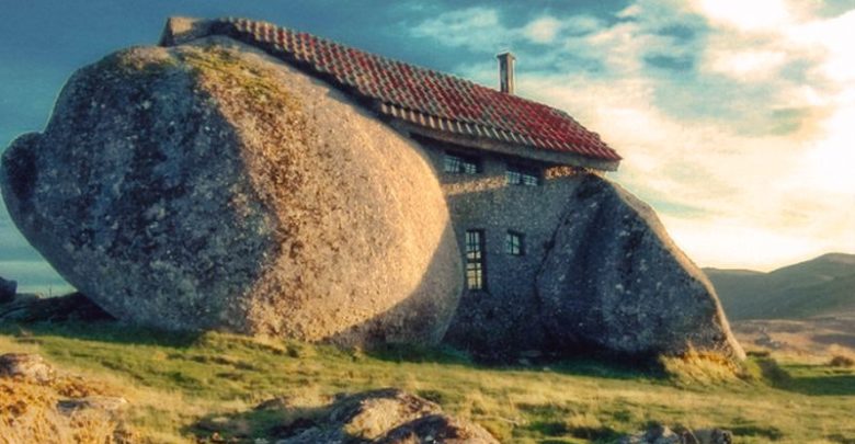 Kuće od kamena - Page 5 Stone-House-in-Portugal-780x405