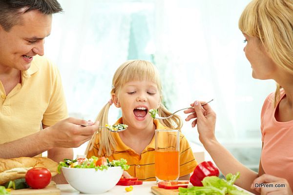 child eatingb calorie rich foods (2)