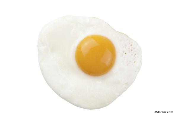 fried egg isolated