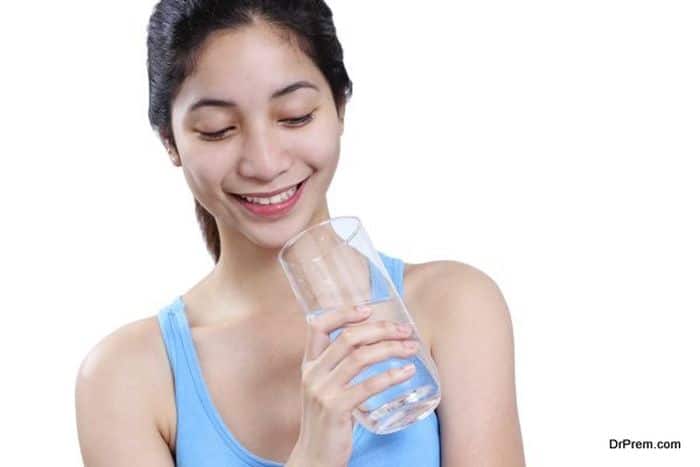 How to relieve water retention naturally
