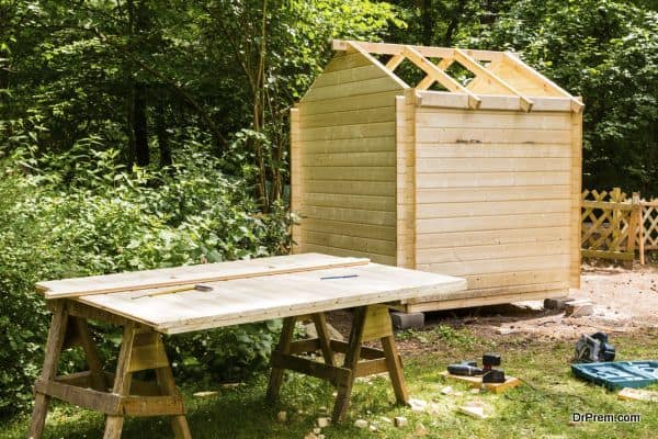 Easy steps to build cheap, DIY garden sheds