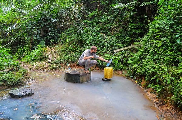 collecting-water-in-the-jungle