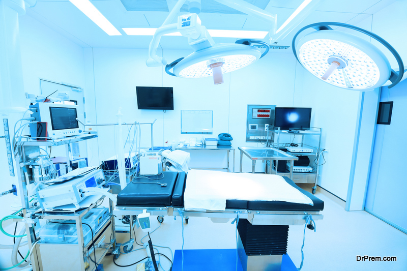 Equipment and medical devices in modern operating room