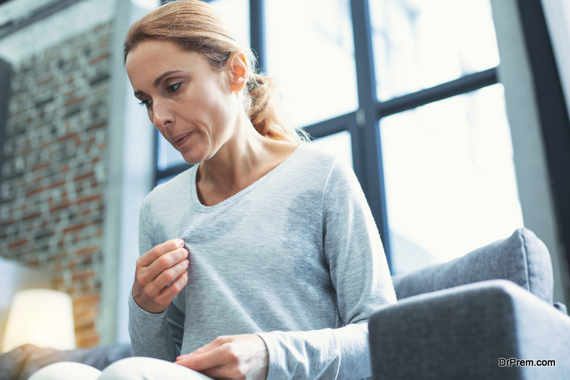 woman not feeling comfortable