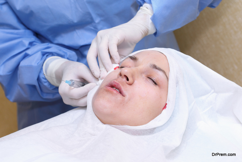 Procedure-of-face-lifting-surgery