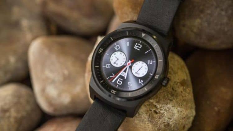 LG shows its prowess in wearables with the G Watch R