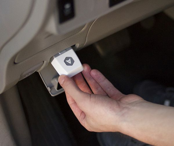Automatic car adapter