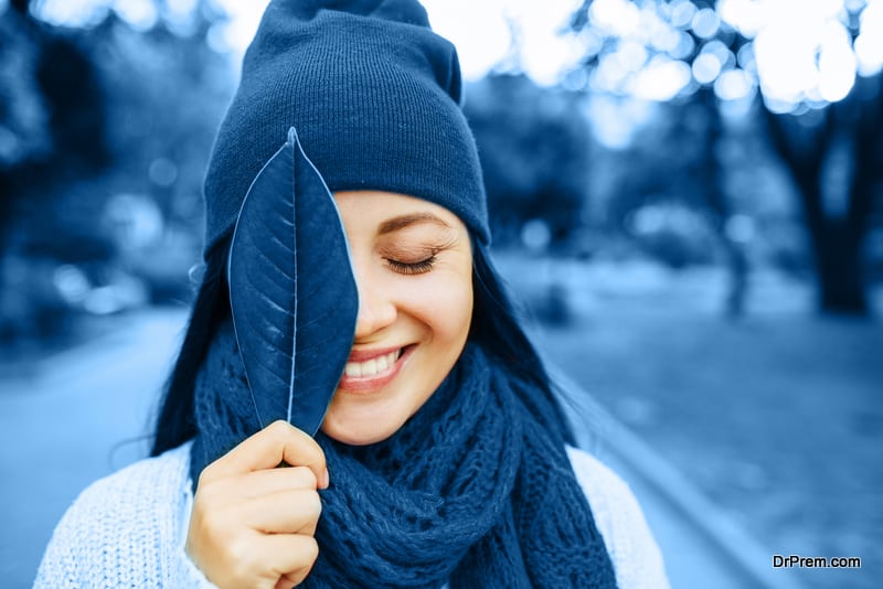 woman Wearing cotton clothes in winter