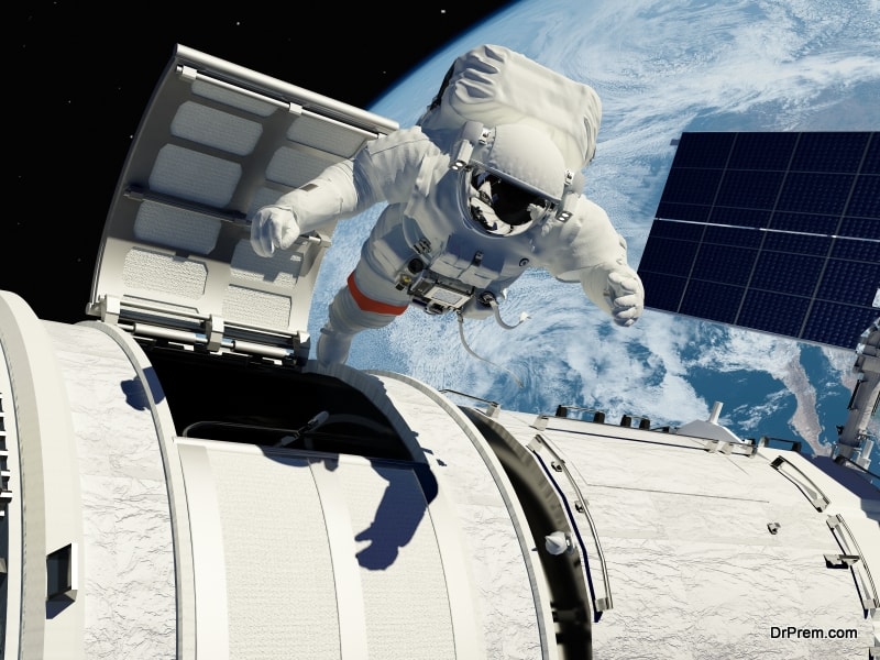 commercial space travel pros and cons