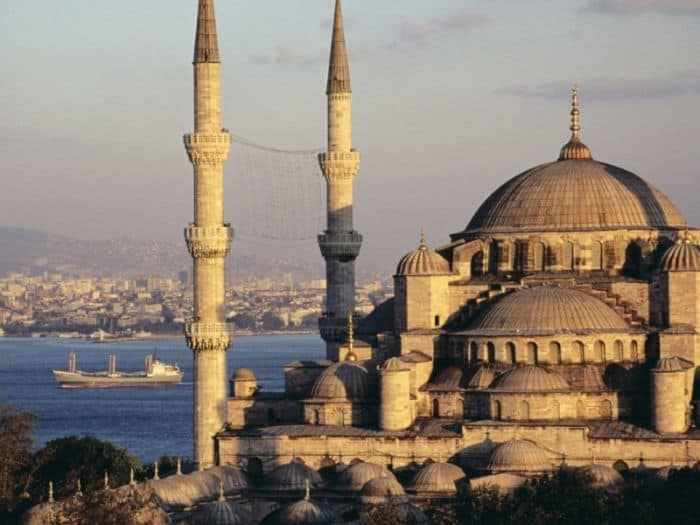 Find out the modern and ancient sites Istanbul, turkey