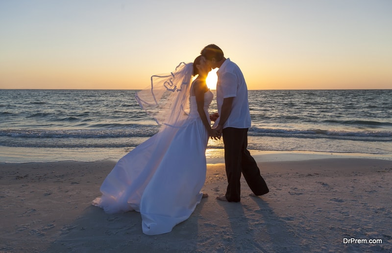 beach wedding