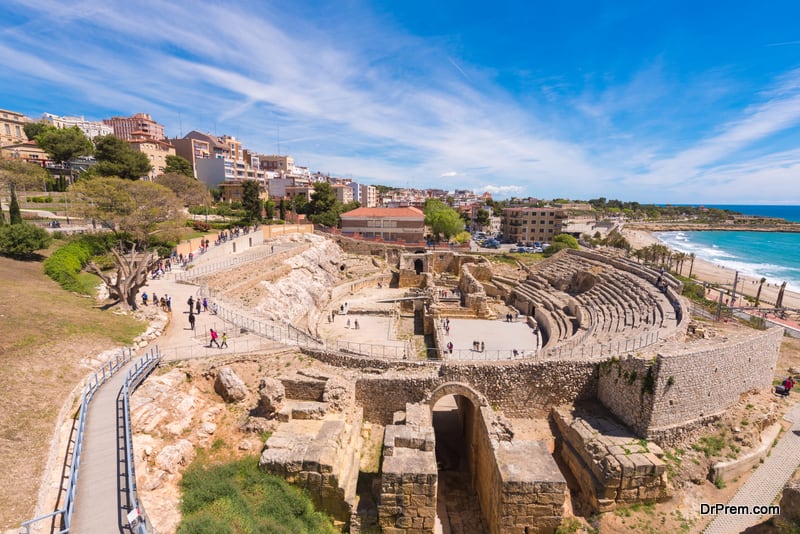 roman amphitheatres