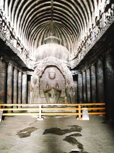 giant-Buddha-structure-in-cave-number-10