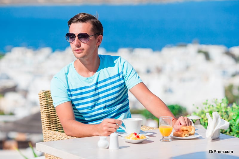 man-at-restaurant-greece