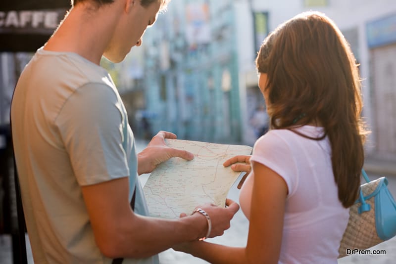 couple going through the map