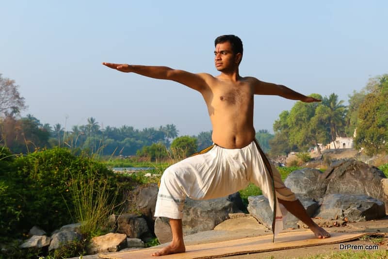 Top 10 Yoga Poses for Men | YouAligned.com