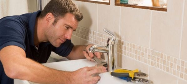 How to repair bathroom sink