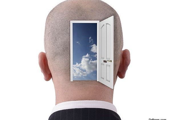 Head with open doorway to reveal inside