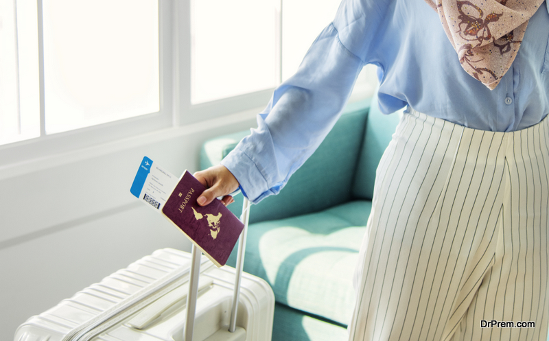 Islamic woman preparing to travel 